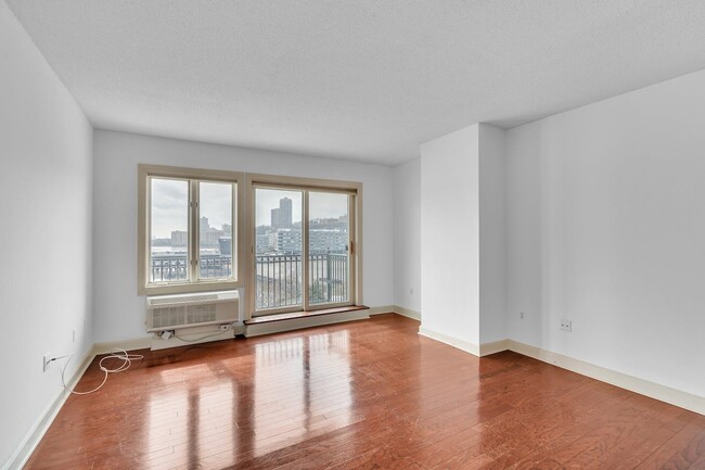 Building Photo - 6209 City Pl