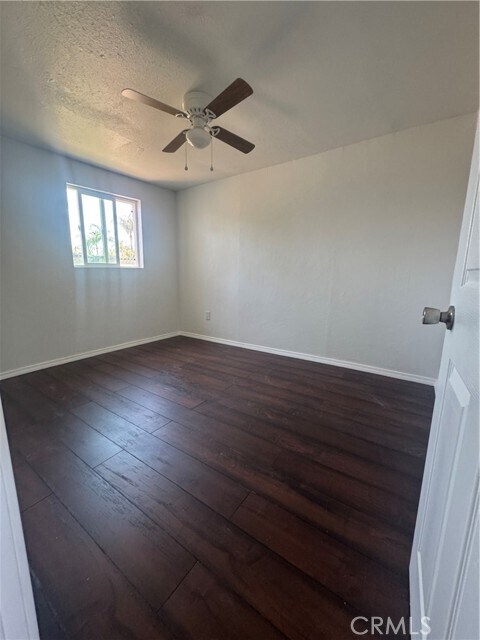 Building Photo - 690 N Perris Blvd