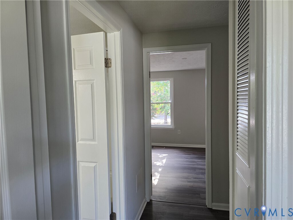 Building Photo - 4960 Finnegan Ct