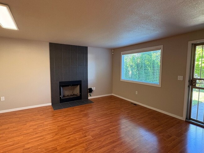 Building Photo - Modern Montavilla Living with Updated Finishes Bright & Spacious SE Portland Home Near Mt. Tabor ...