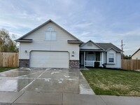 Building Photo - 561 W Palmer Dr