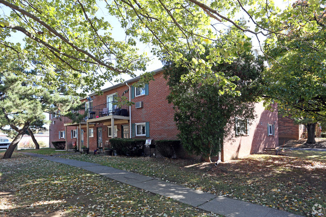 Building Photo - Arbor Village Apartments