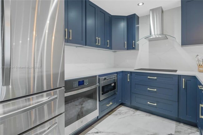 Building Photo - 3800 S Ocean Dr