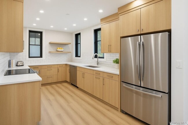 Building Photo - 34 Clinton Ave