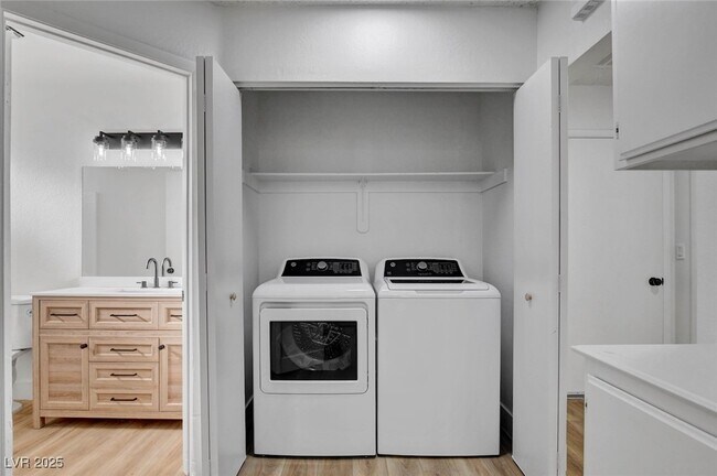 Building Photo - 8504 Manalang Rd