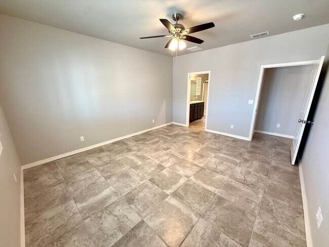 Building Photo - Beautiful 2023 Build | 3 Bed, 2 Bath | Solar + Premium Upgrades | Landscaping Included