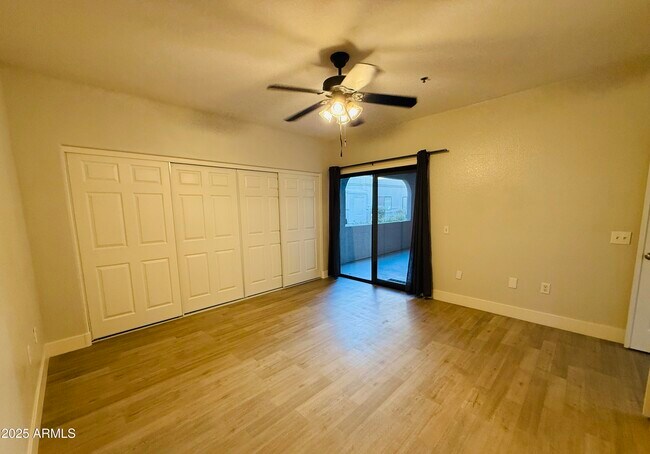 Building Photo - 9555 E Raintree Dr