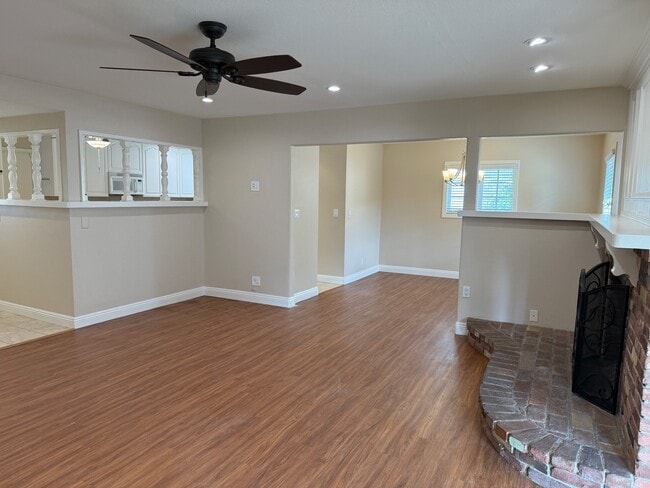 Building Photo - 2777 N Galley St