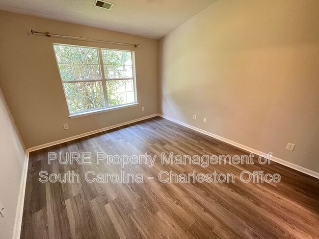 Building Photo - 7206 Sweetgrass Blvd