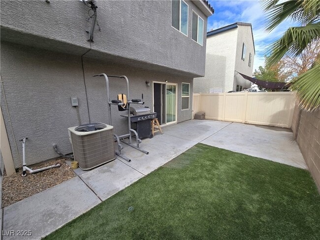 Building Photo - 1888 Molly Meadows St