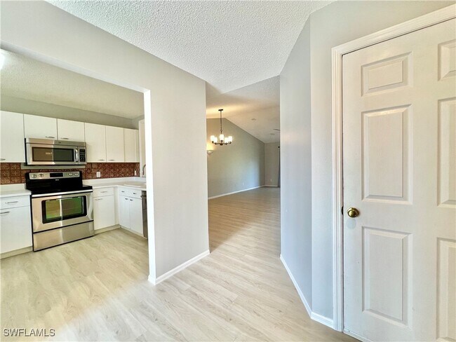 Building Photo - 7749 Jewel Ln