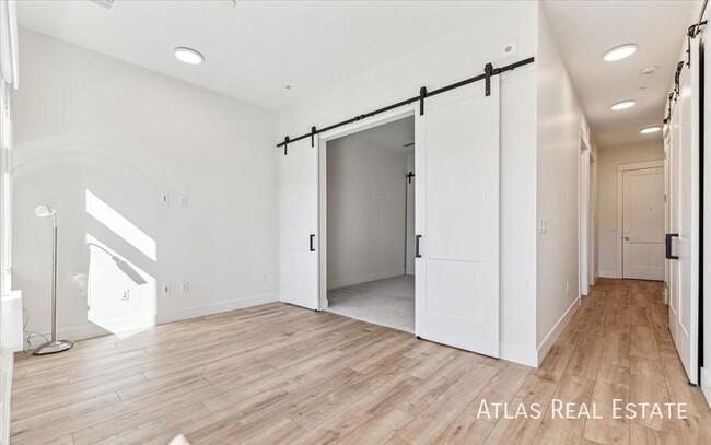 Building Photo - 2876 W 53rd Ave