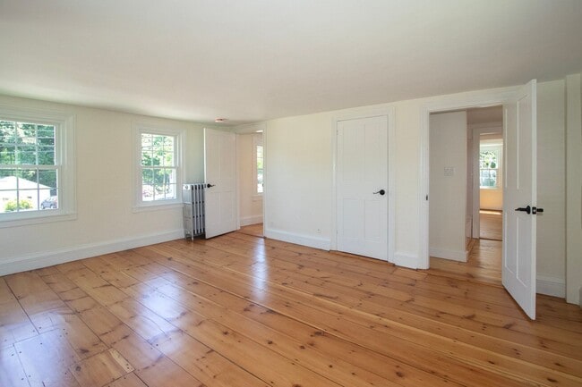 Building Photo - Amazing, Rarely Available Farmhouse with Carriage House and Garage