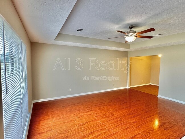 Building Photo - 5931 Brewbaker Blvd