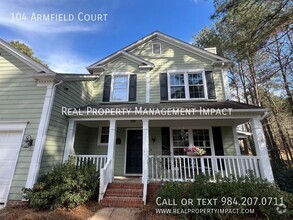 Building Photo - 4 Bedroom 2.5 Bath located in Wooded Cul d...