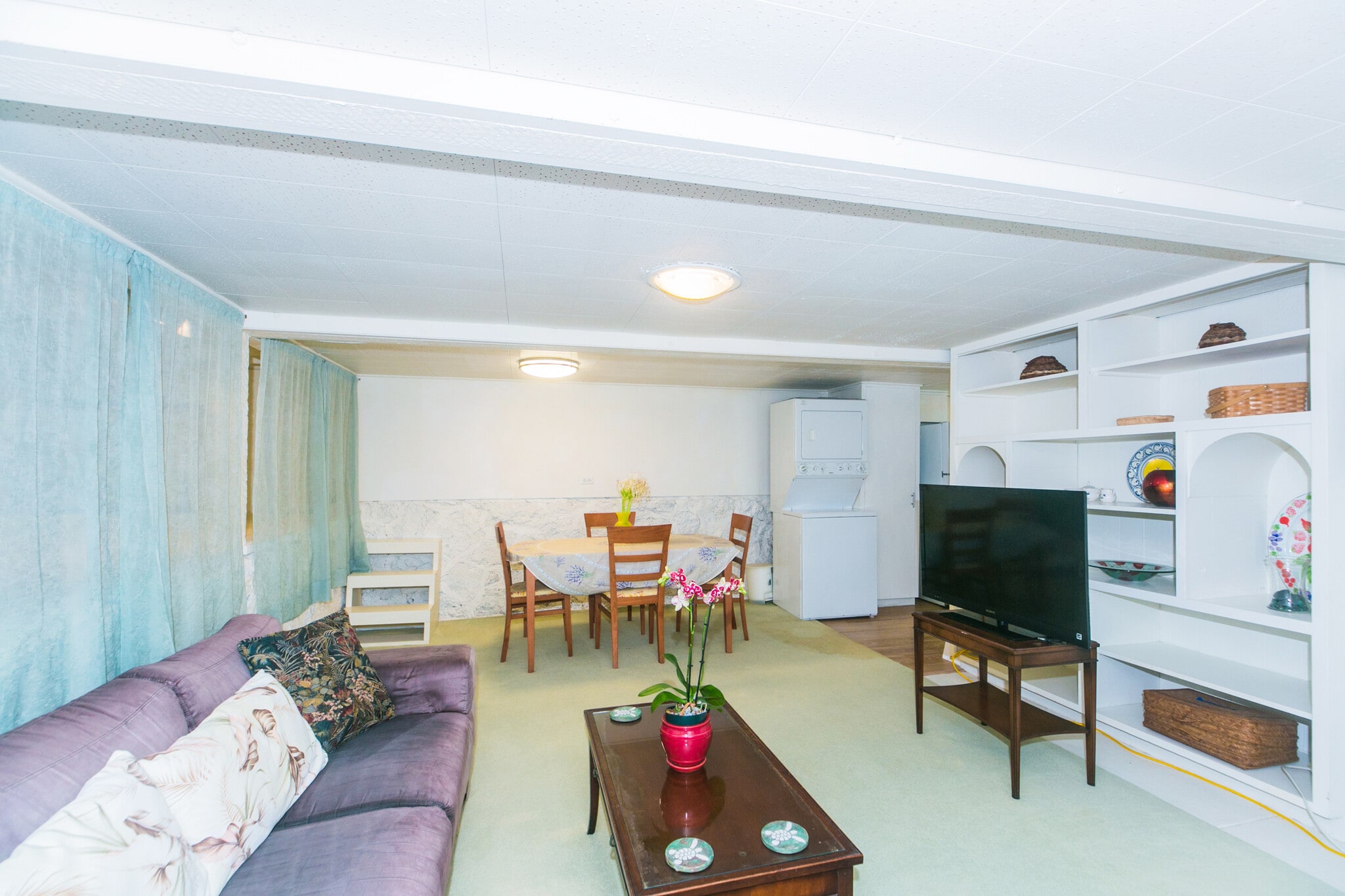 Building Photo - 2135 Haena Dr