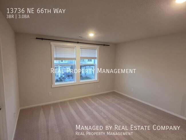 Building Photo - 13736 NE 66th Wy