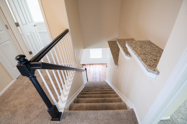 Building Photo - 9952 Melbourne Cir