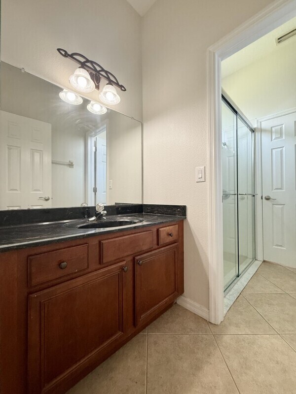 Building Photo - 15224 Kestrelrise Dr