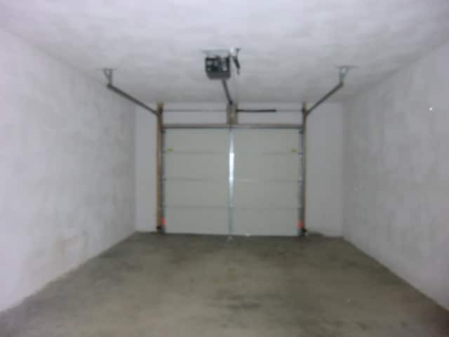 Building Photo - 203 Autumn Pine Dr