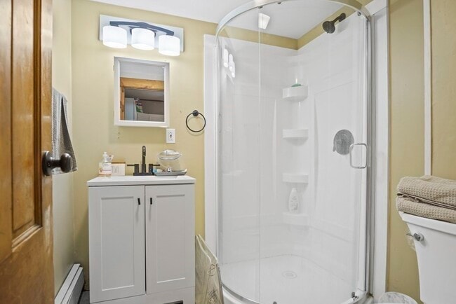 Building Photo - 88 Vernon St