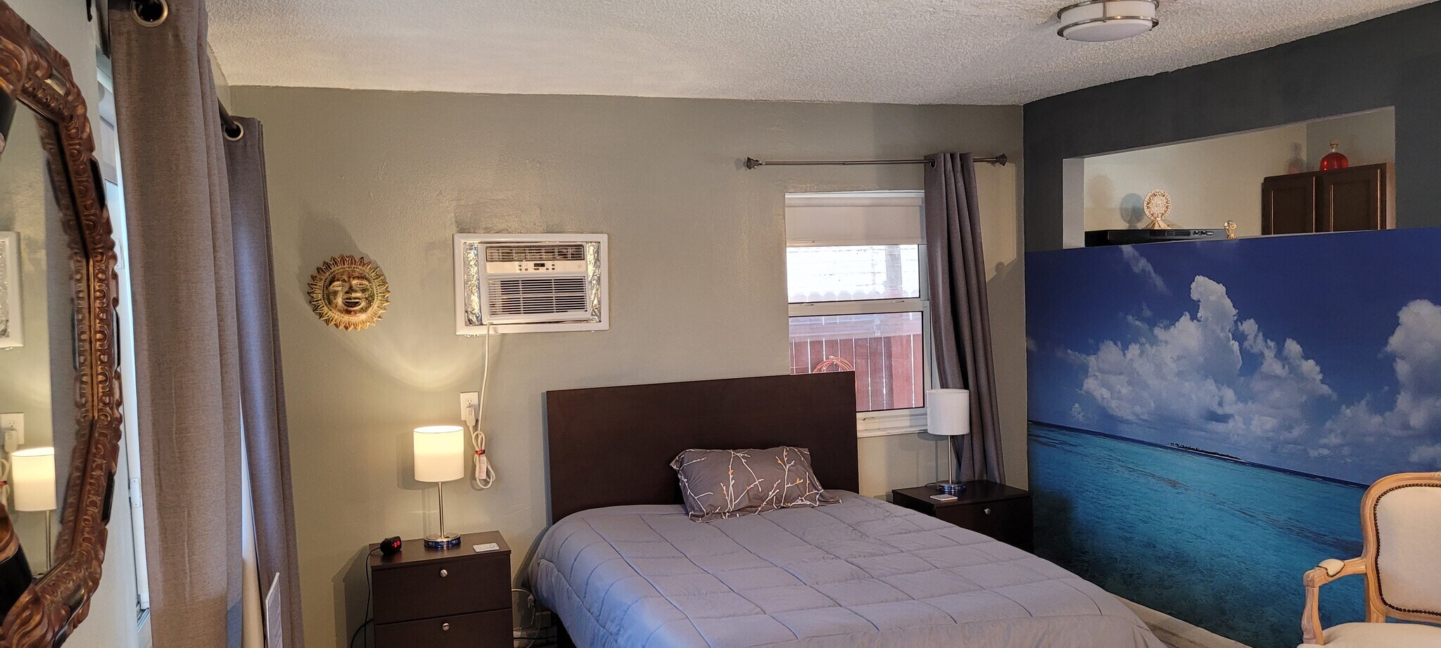 Building Photo - 129 SE 2nd Ter