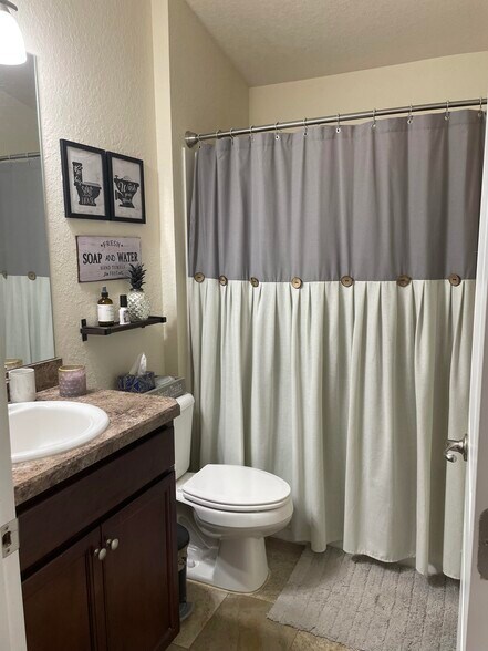 Building Photo - 3376 N Michener Pt