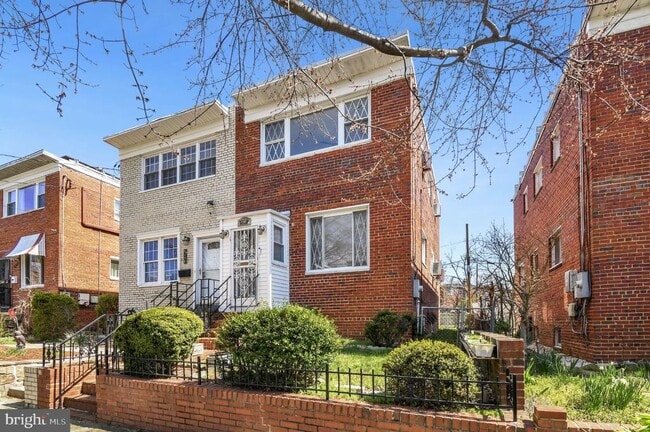 Building Photo - 7519 8th St NW