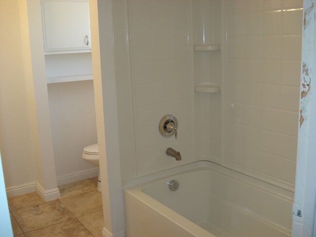 Building Photo - Mountain Vista St