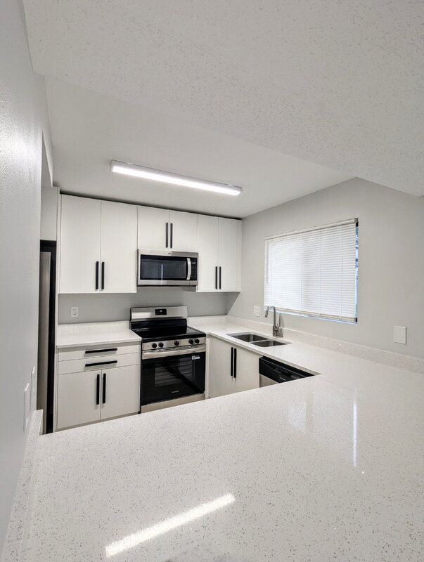 Building Photo - 4001 S Beneva Rd