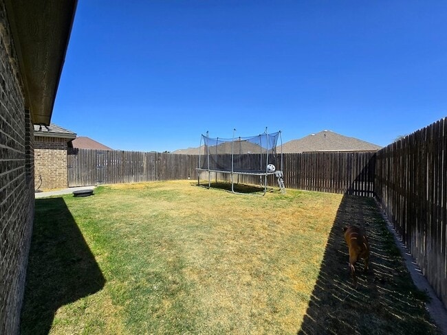 Building Photo - 6000 Rio Grande Ave