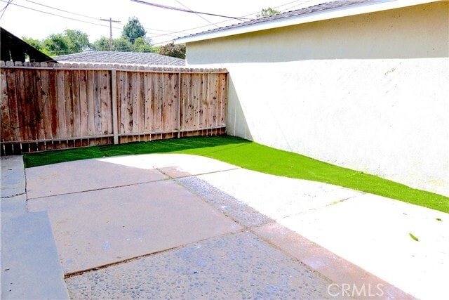 Building Photo - 745 Barris Dr