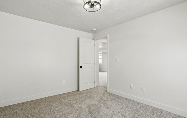 Building Photo - 732 S Liberty Cove Dr