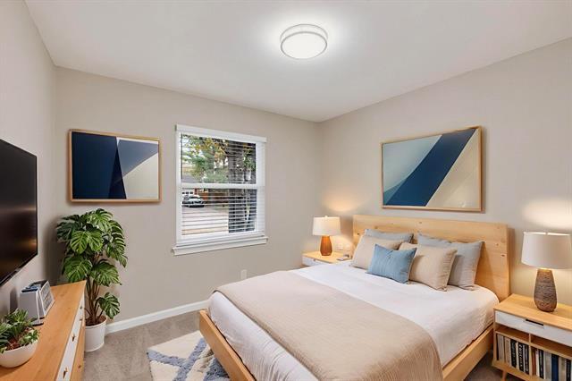 Building Photo - 10833 Palace Way