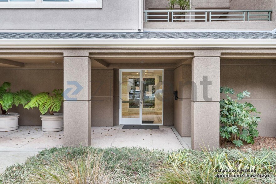 Building Photo - 180 Caldecott Ln