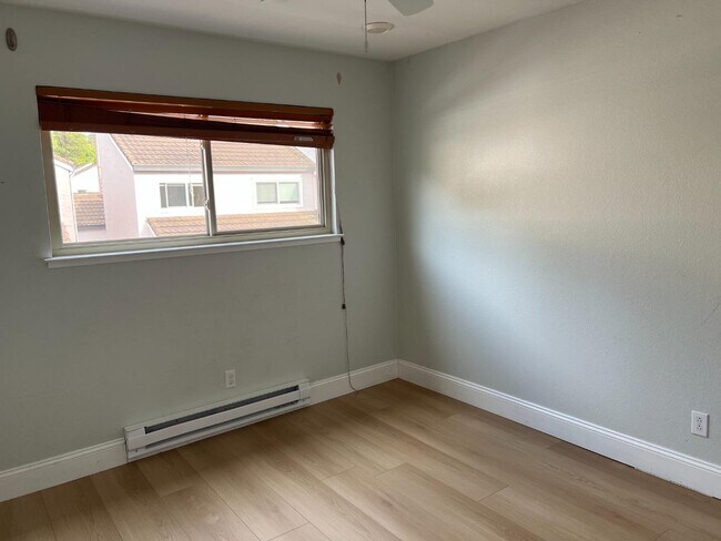 Building Photo - 2598 Knightsbridge Ln