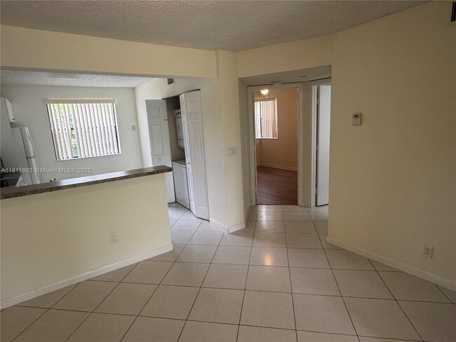 Building Photo - 5661 Riverside Dr