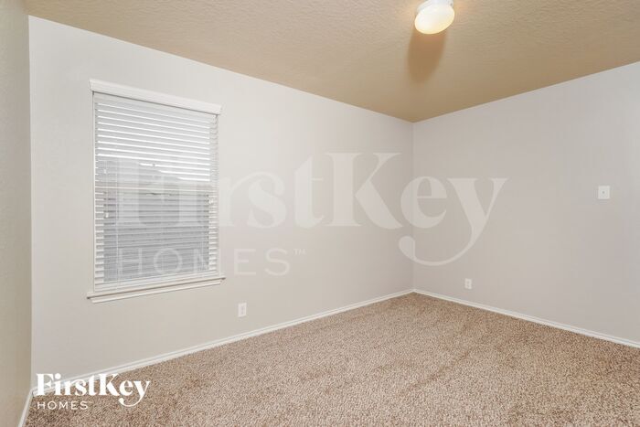 Building Photo - 15222 Cinnamon Teal