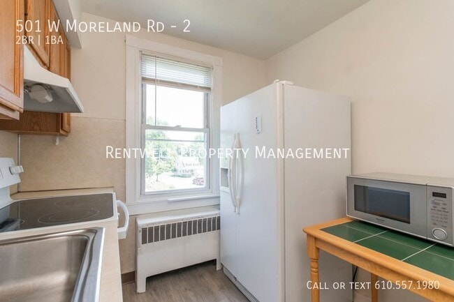 Building Photo - 501 W Moreland Rd