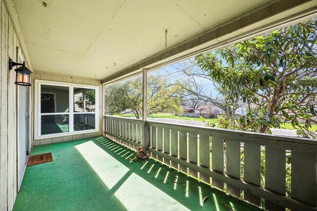 Building Photo - 5005 Georgi Ln