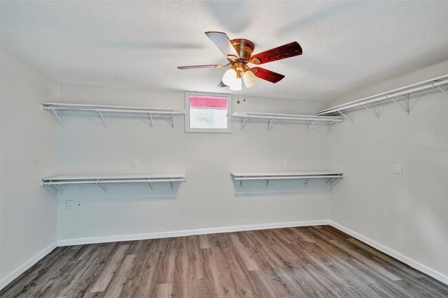 Building Photo - 178 Lee St