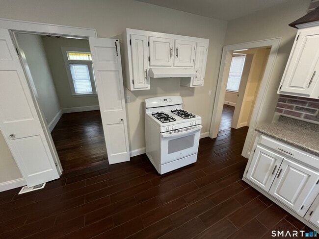 Building Photo - 83 Berkeley Pl