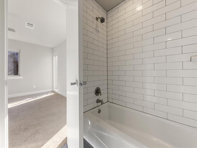 Building Photo - 7109 Canongate Dr