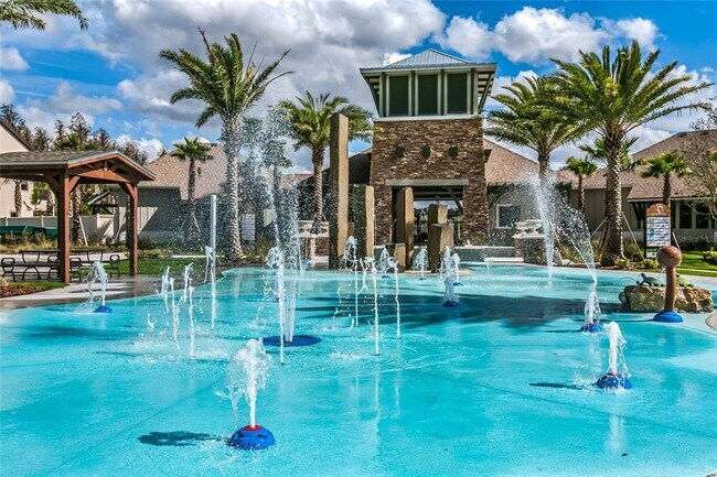 Building Photo - 1604 Hubbell Rd