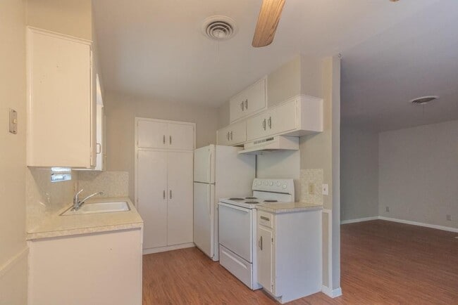 Building Photo - 1503 Wheless Ln