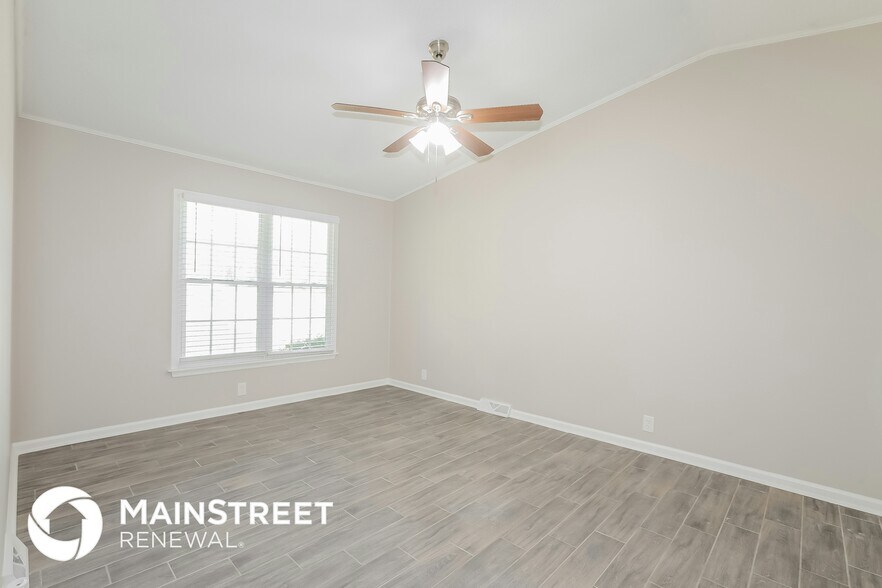 Building Photo - 712 Pembelton Ct