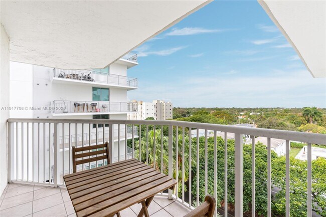 Building Photo - 280 SW 20th Rd