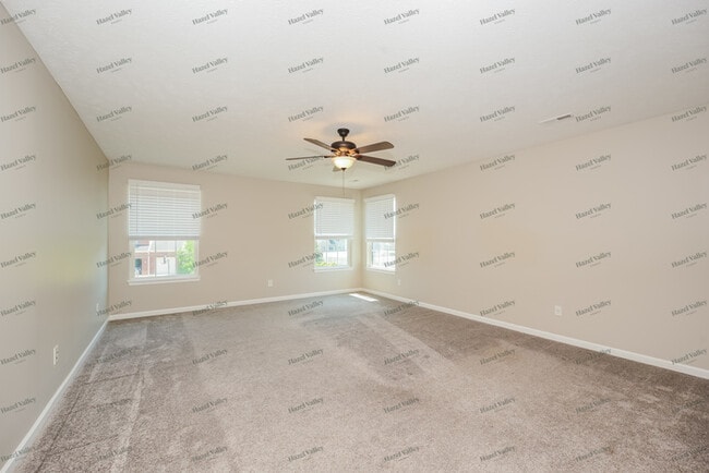 Building Photo - 8726 Harvest Ridge Way