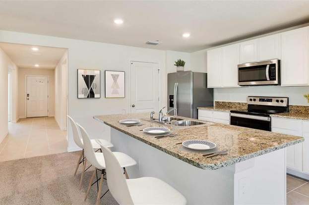 Building Photo - 8661 Triumph Cir