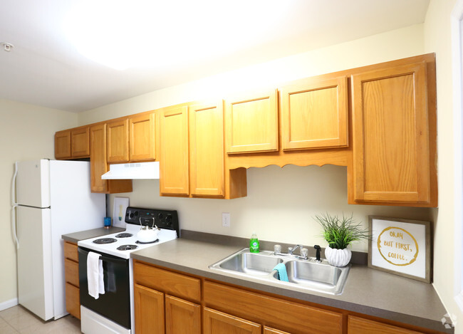 Kitchen area - Seagull Village Student Housing